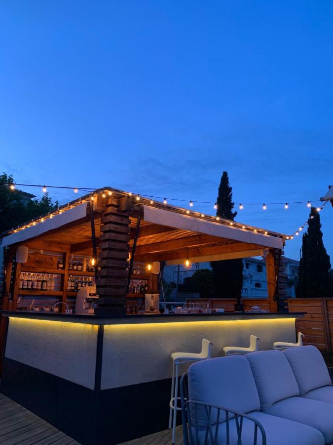 Hotel Calavita Rooftop & Spa San-Martino-di-Lota Ngoại thất bức ảnh